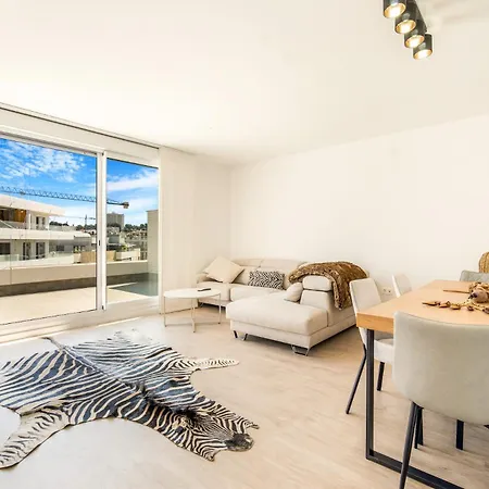 La Campana 4 Bedroom Apartment